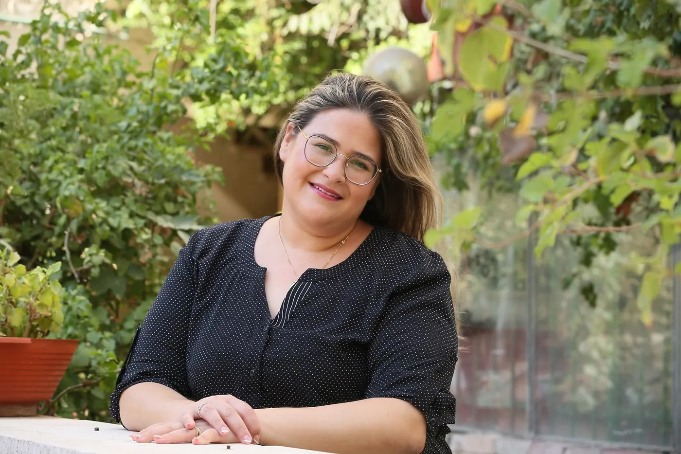 אסתר, יועצת זוגית ומינית